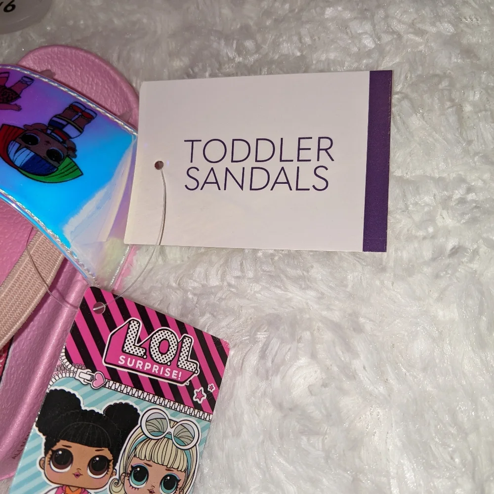 Nwts LOL surprise! Toddler girl slides/sandals - Picture 5 of 13